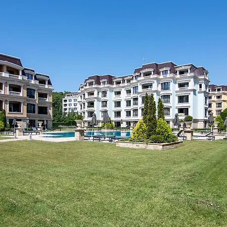 Apartment Carpe 1br Pool & Parking Saints Constantine and Helena