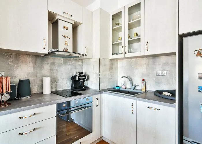 Apartment Carpe 1br Pool & Parking *